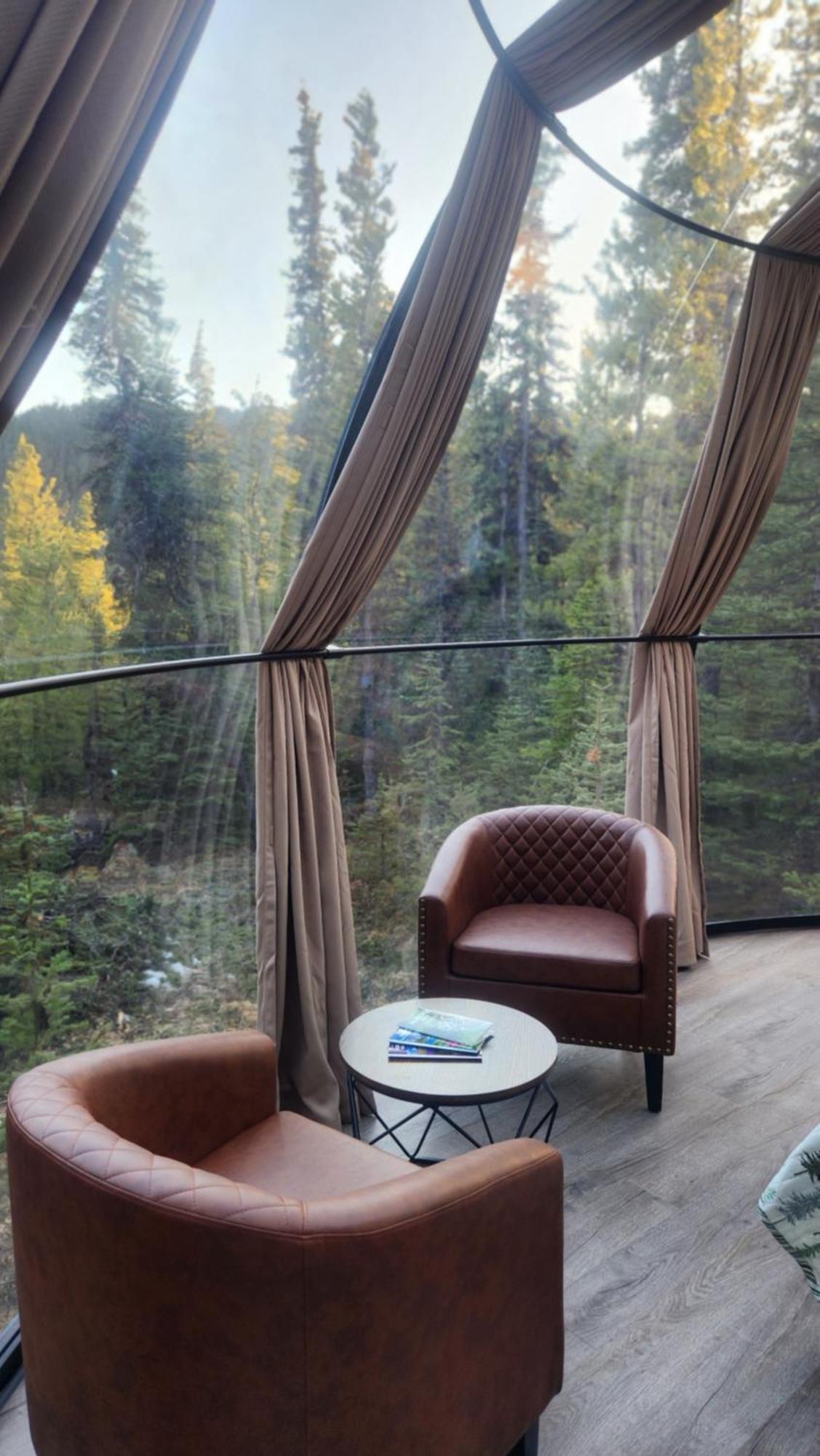 Rocky Mountain Escape Dome & Log Cabin Rentals - Rock Lake Rock Lake Lodge Provincial Park Exterior foto