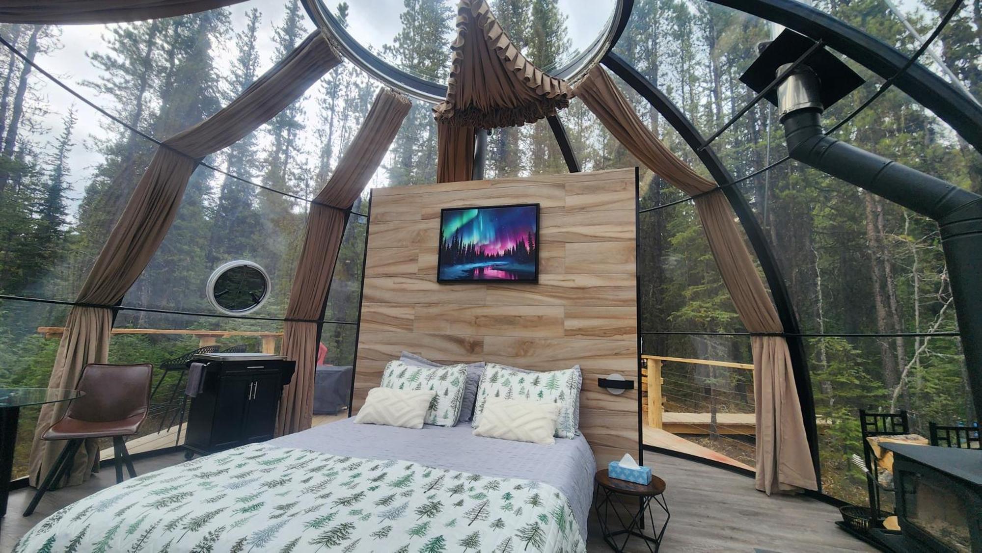 Rocky Mountain Escape Dome & Log Cabin Rentals - Rock Lake Rock Lake Lodge Provincial Park Exterior foto
